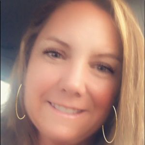 Meet your Posher, Lawanna